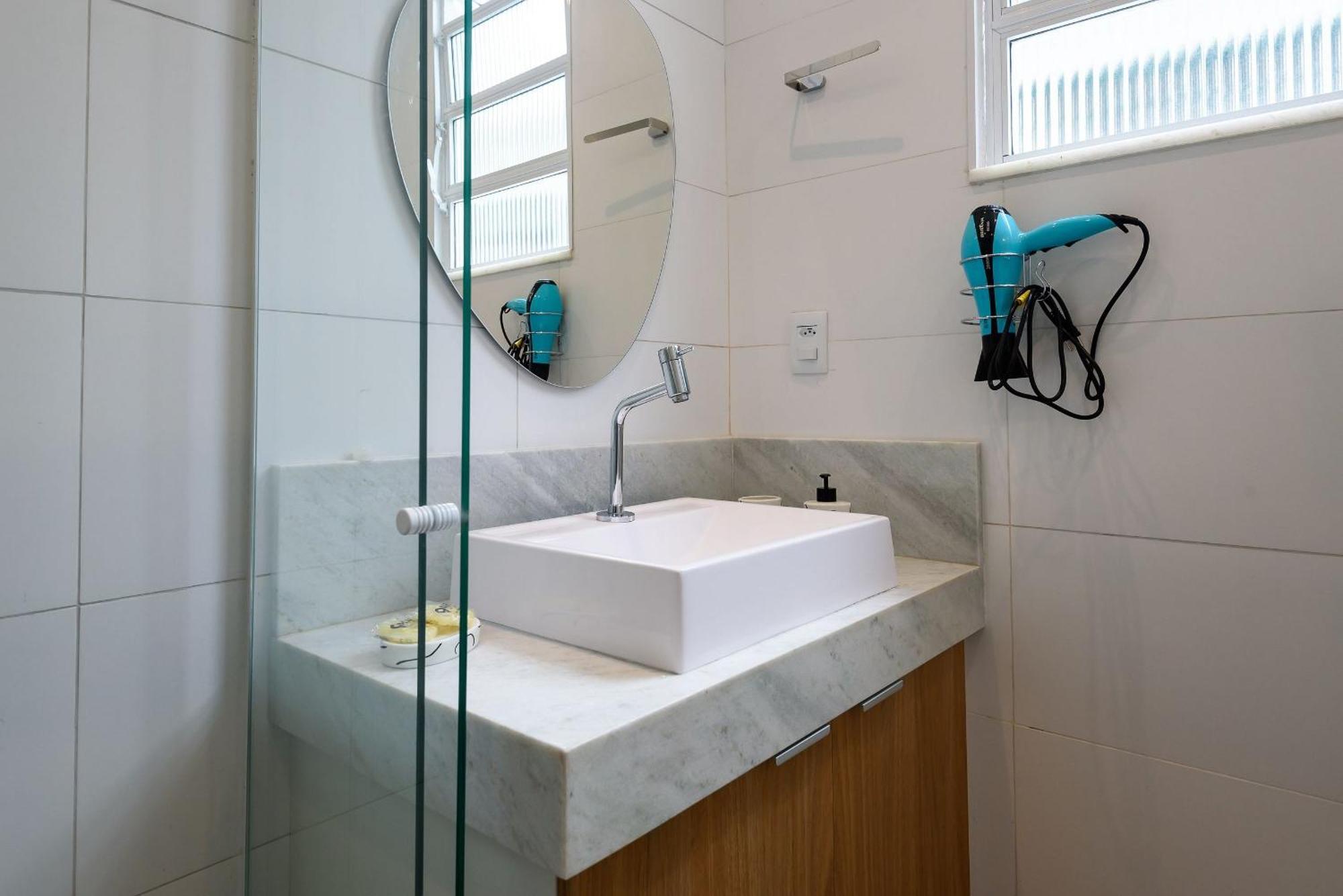 Moderno & Sala Em Copacabana | Mfb 76/203 *