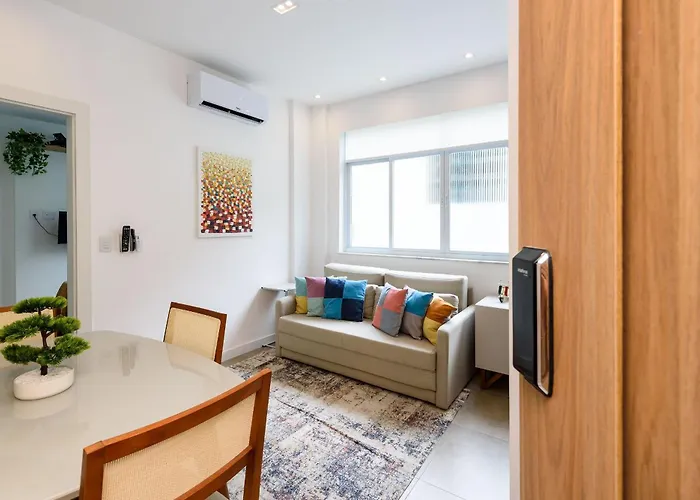Moderno Quarto & Sala Em Copacabana | Mfb 76/203